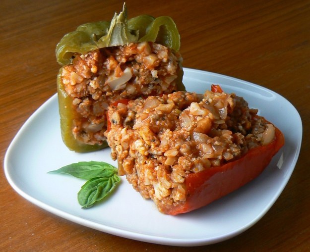 Low-Carb Sausage-Stuffed Peppers