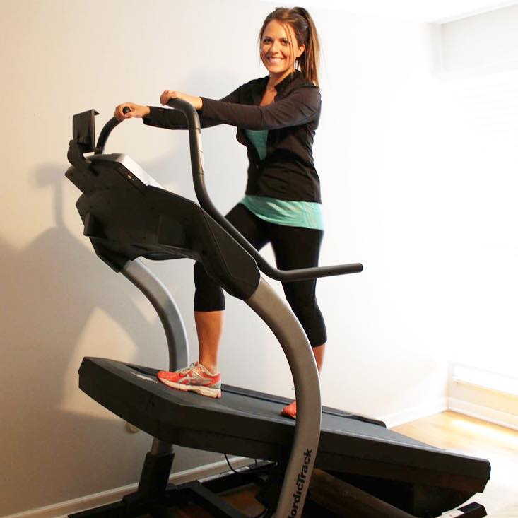 How The NordicTrack X11i Incline Trainer Makes Working Out Convenient With A Busy Schedule #SponsoredbyNordicTrack