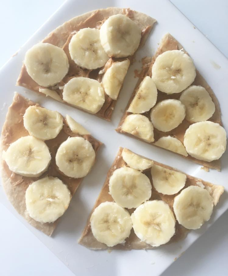 Peanut Butter Banana Pizza Recipe (290 Calories)