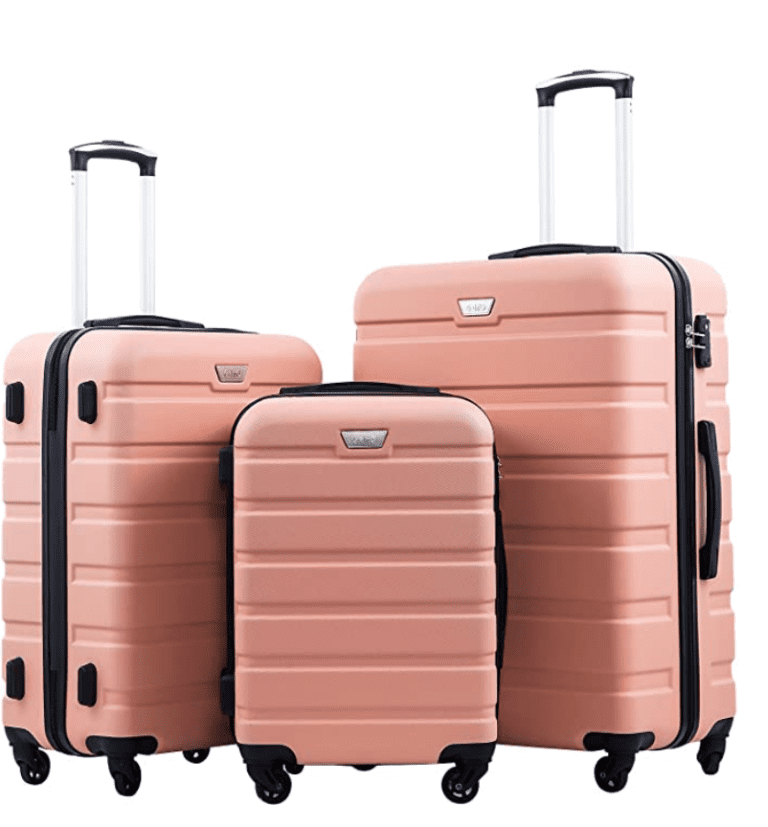 5 Must-Have-Carry-On Travel Essentials