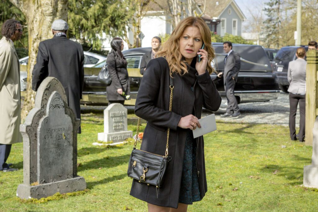Candace Cameron Bure at funeral in Three Bedrooms, One Corpse