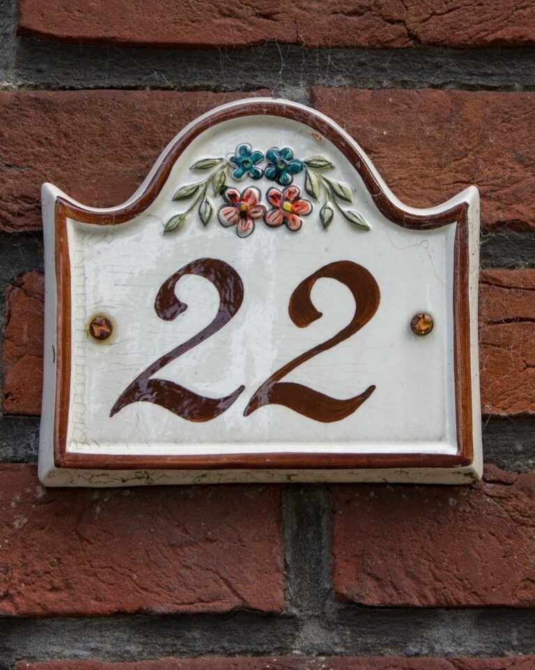 The Meaning of Angel Number 22 in Numerology: 22 Angel Number Meaning