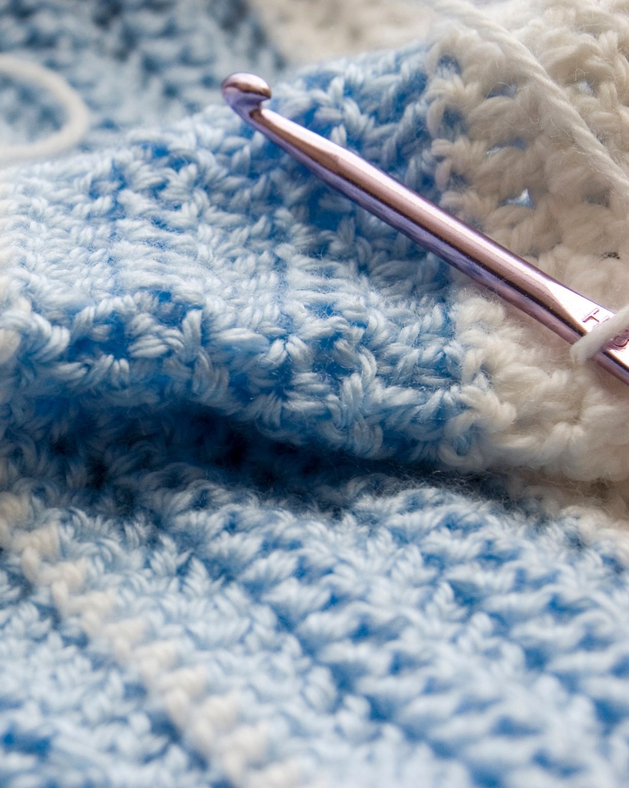 Baby Afghan Ripple Shell Stitch Crocheted Yarn Blanket NEW Handmade by Grandma 