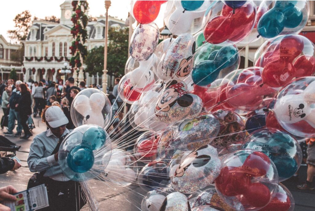 What to Wear to Disneyland in March