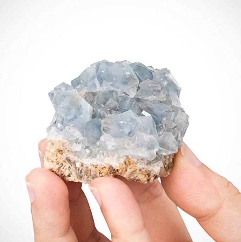 25 Of The Best Crystals For Confidence