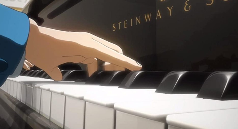 fingers on the piano