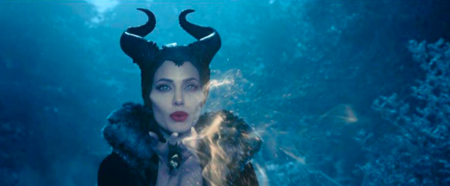 Angelina Jolie maleficent