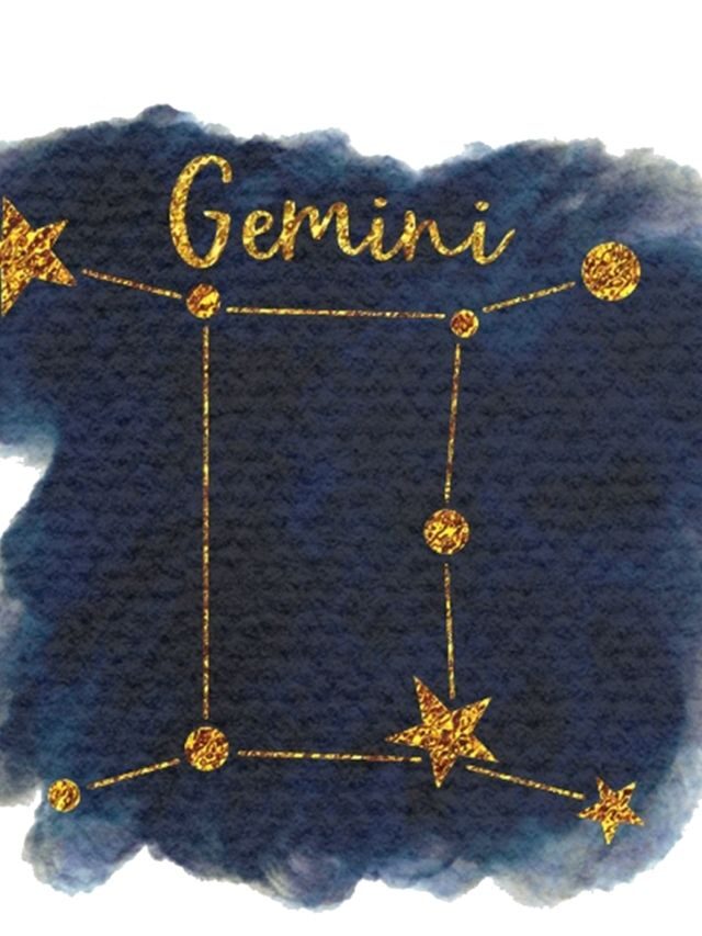 10  Ways A Gemini Man Shows Interest