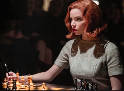 Beth playing chess in Russia the queen's gambit