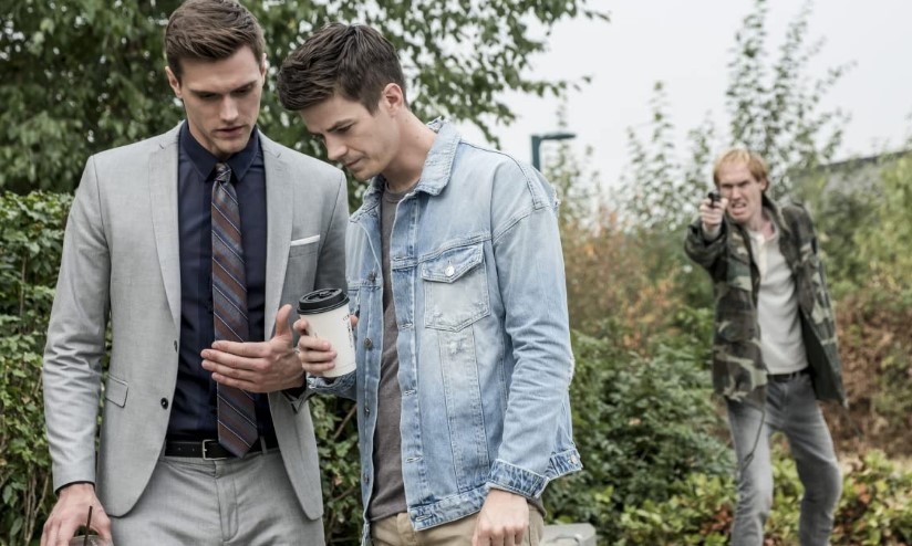 Grant Gustin and Hartley Sawyer in The Flash 