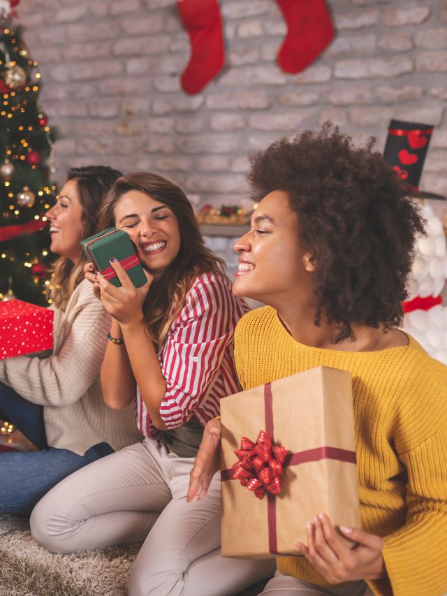10 Best Christmas Gifts And Ideas For Teens
