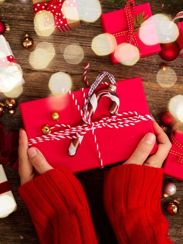 Boyfriend Parents Christmas Gifts | 1800Flowers.com