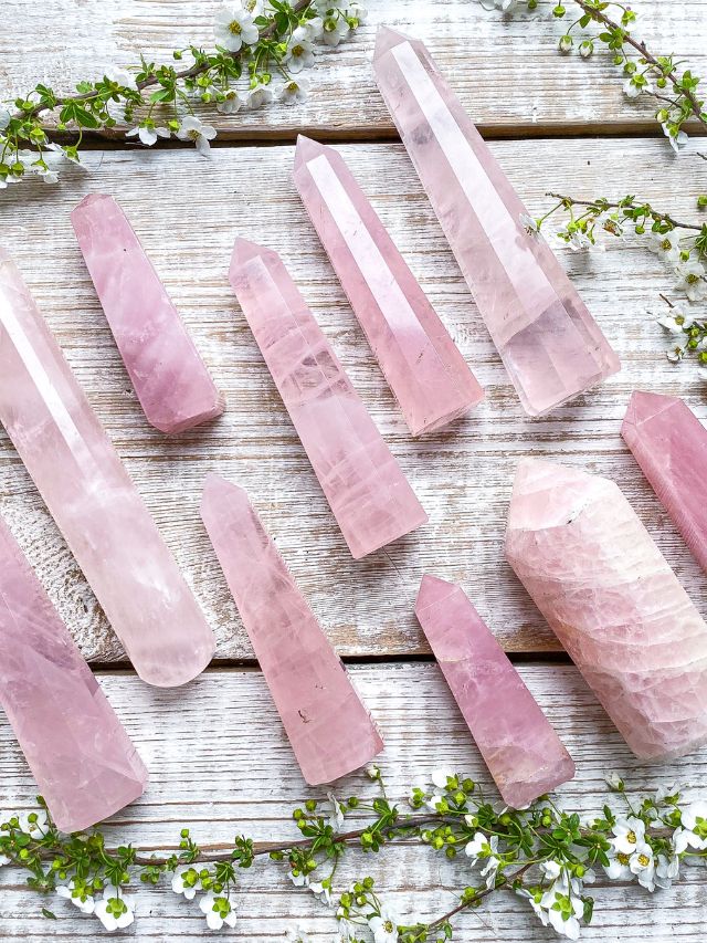 Benefits and Properties of Rose Quartz Crystal and Uses of Rose Quartz  Crystal Products