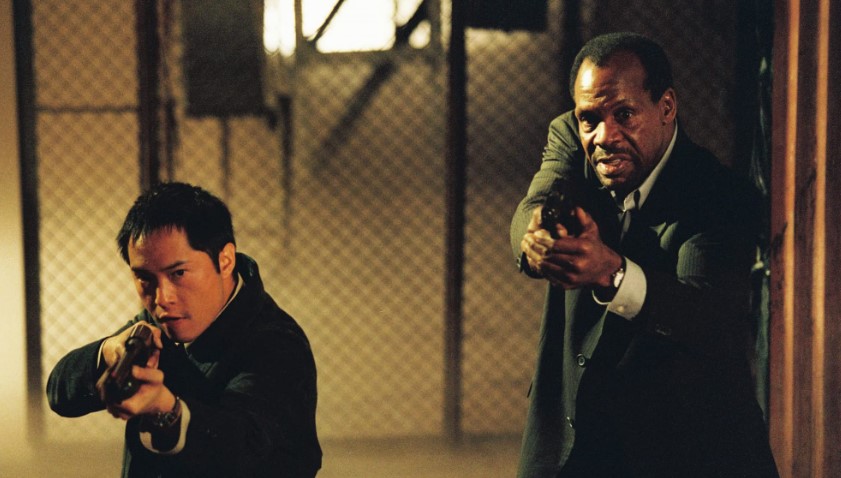 Danny Glover and Ken Leung in Saw (2004)