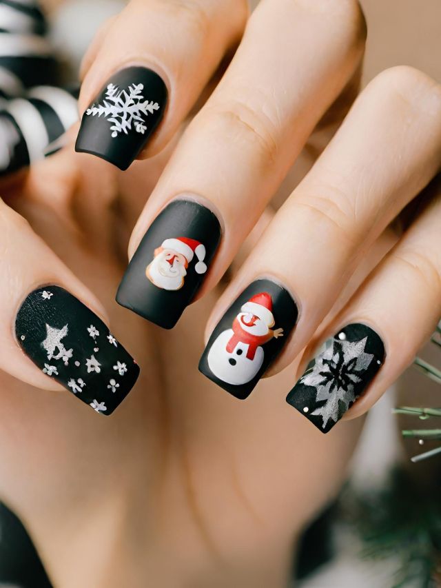25 Festive Black Christmas Nail Designs To Try In 2023