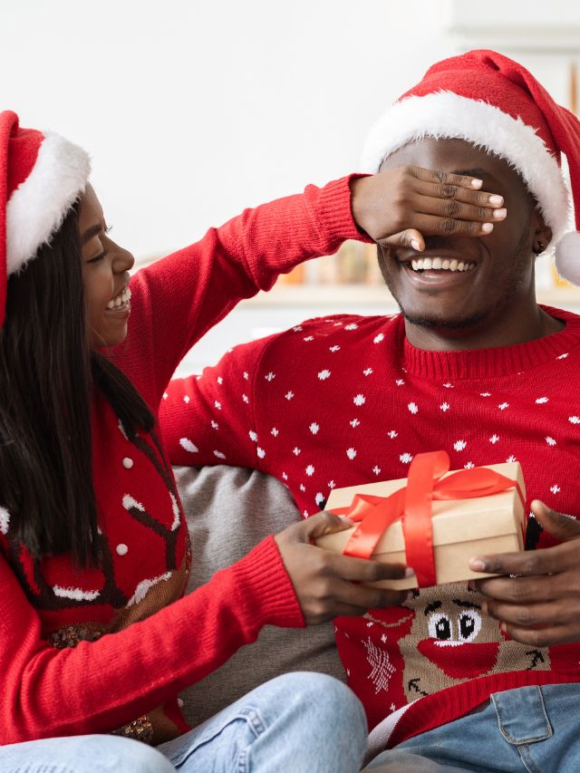 75+ Best Sentimental Christmas Gift Ideas for Loved Ones in 2024